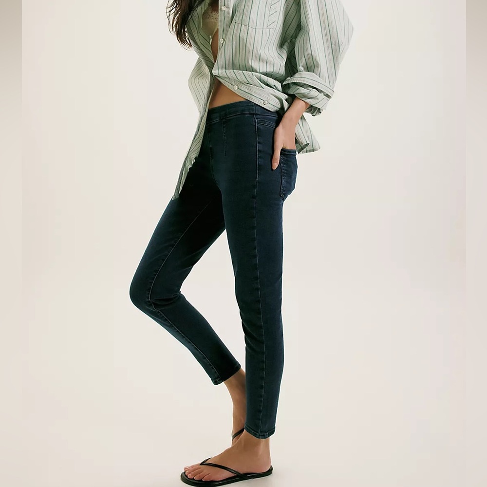 Free People Hunter Green Washed Stretchy Skinny Jean